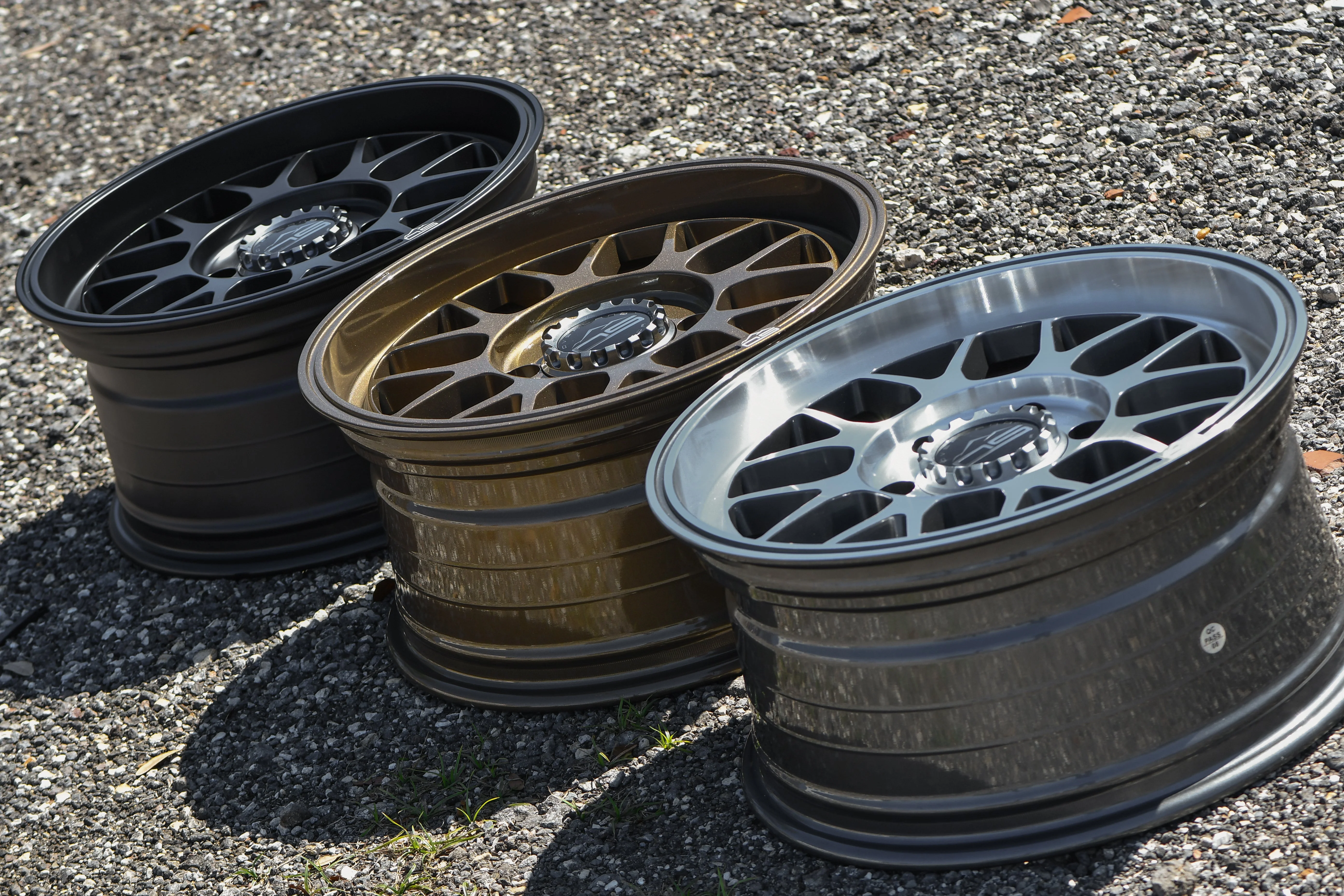 Overland Sector Hyperdrive Flow Formed 17x8.5 +25 6x139.7 106.1mm All Satin Black - Image 7