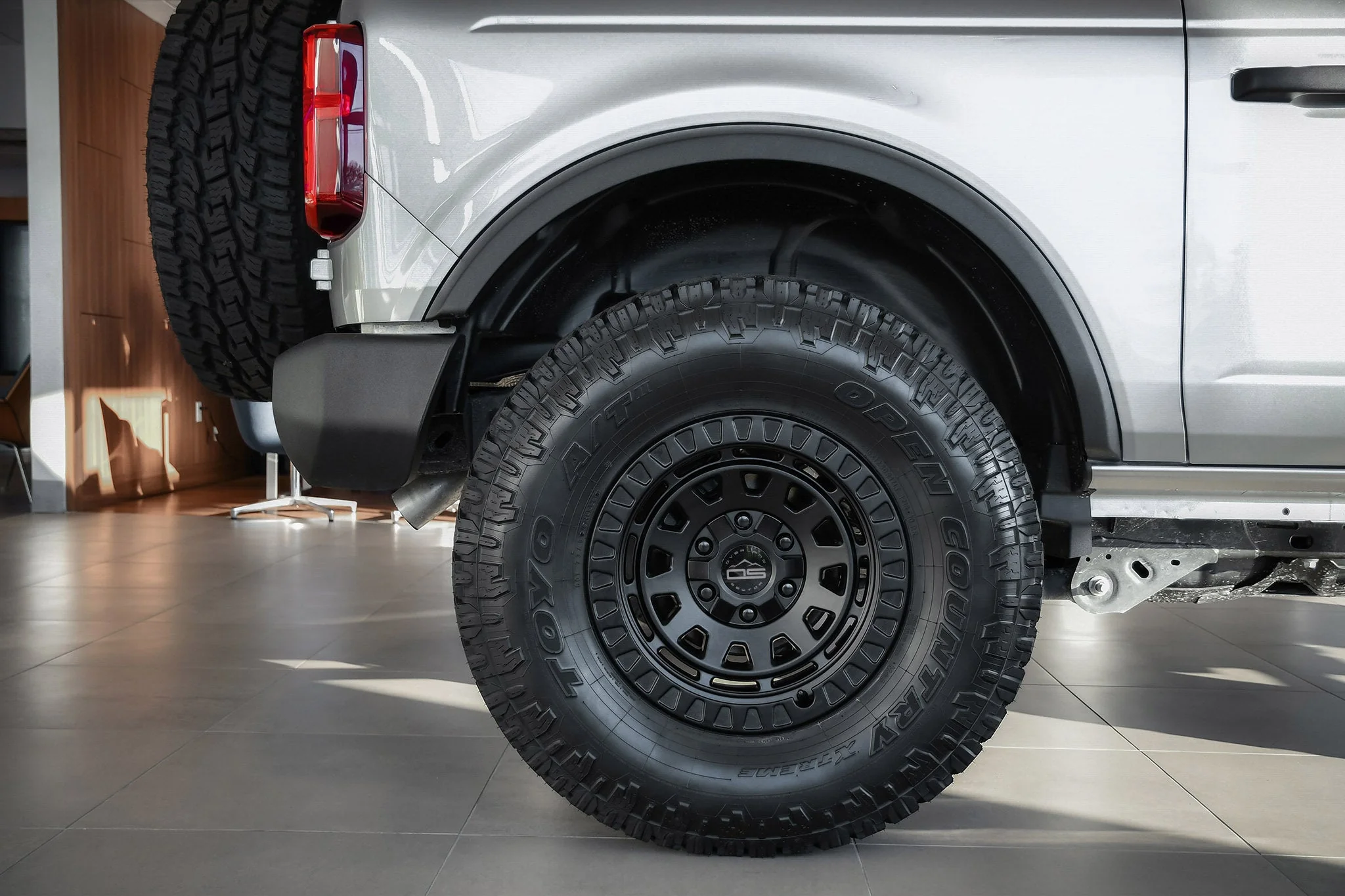 Overland Sector Venture 17x9 +0 5x114.3/5x127mm 71.5mm Satin Black - Image 36