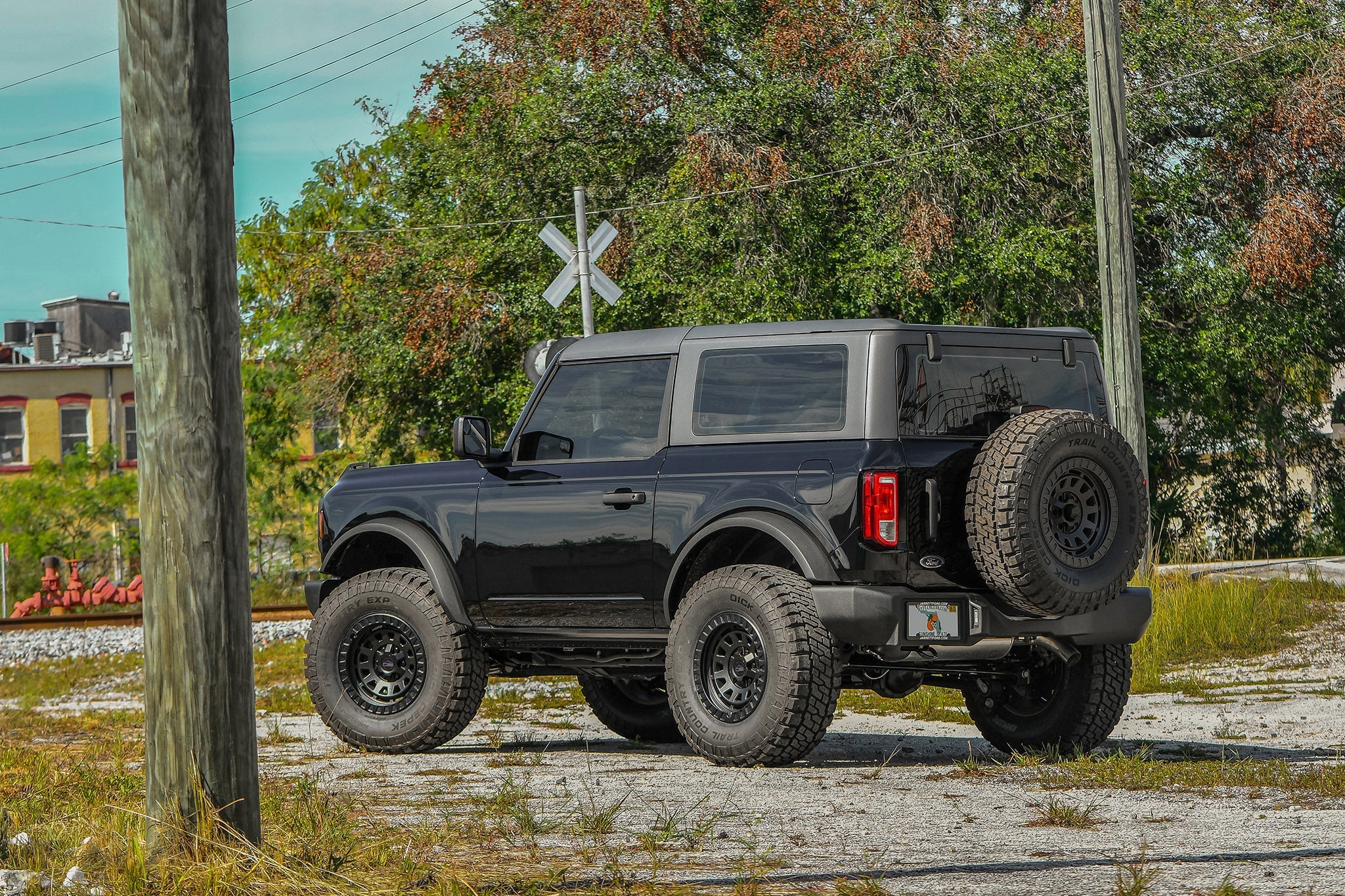 Overland Sector Venture 17x9 +0 5x114.3/5x127mm 71.5mm Satin Black - Image 53