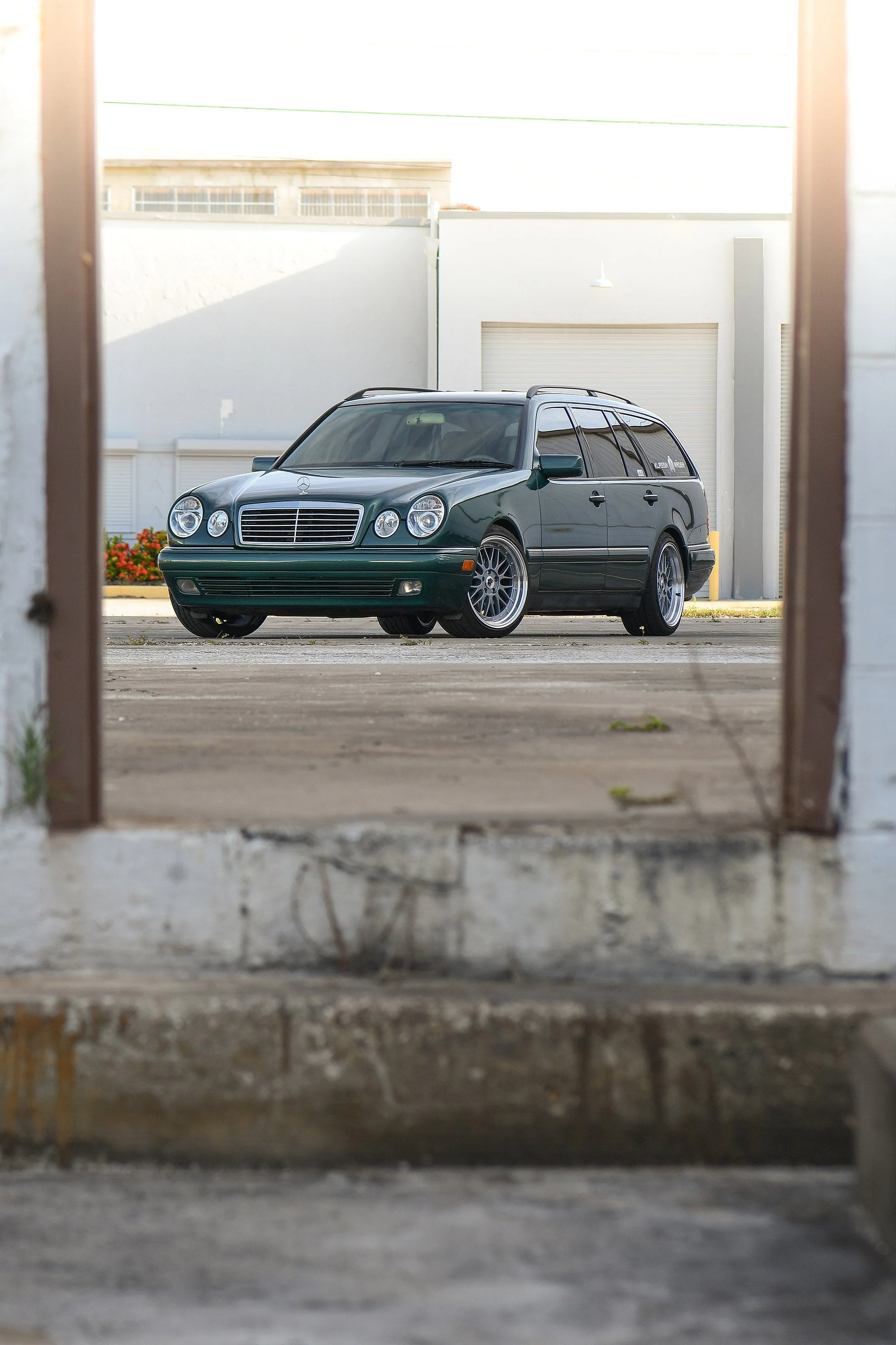 PRO TRAK | Gunmetal Polished Lip | 18x8.0 ( 5x100 ) - Image 7
